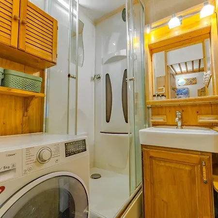 Enjoy Charming Machu 발토랑스